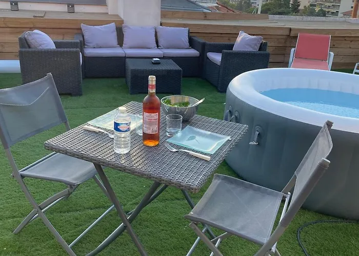 Rooftop Scls - Terrasse, Jacuzzi, Rue D'antibes Daire *