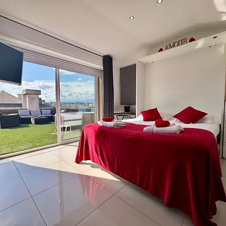 Rooftop Jacuzzi Scls * Cannes