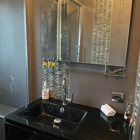 Appartement Rooftop Scls - Terrasse, Jacuzzi, Rue D'antibes Cannes